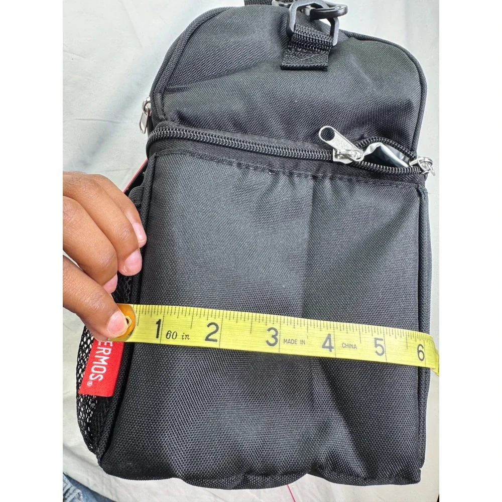 Thermos Insulated Lunch Lugger Black Soft Cooler Bag Front Pocket Strap